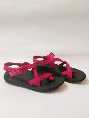 Chaco Z/Cloud Strappy Sandals 9 Solid Hot Pink Vacation Outdoor Athleisure Casua